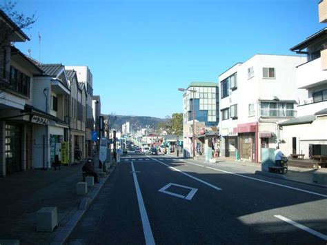 さのや質店（富士宮市大宮町） .